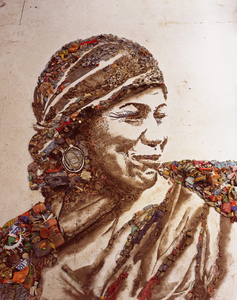 Magna - Obra feita com entulho, de Vik Muniz